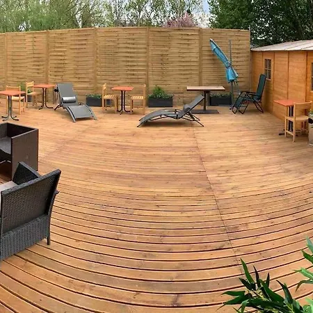 Privee-parking Gratuit Sur Place-terrasse-30min Paris